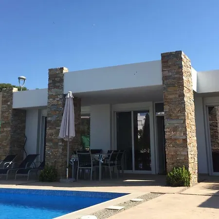 Teresa Villa